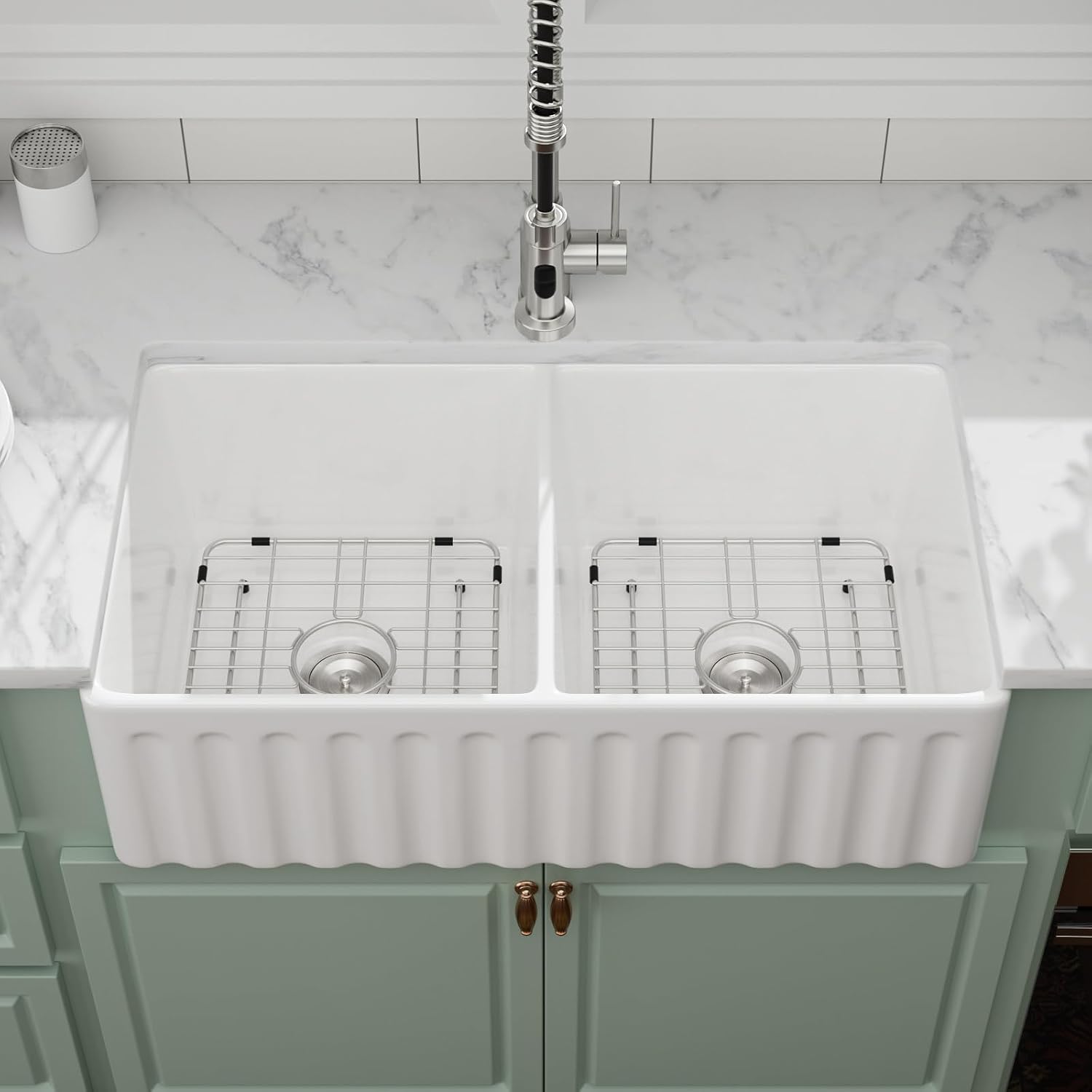 33 Inch White Fireclay Farmhouse Sink 50/50 Double Bowl Apron Front Ceramic Kitchen Sinks Extra Large Country Barn Style Farmer Sink Basin, 33'X18'X10' #YSAC0201