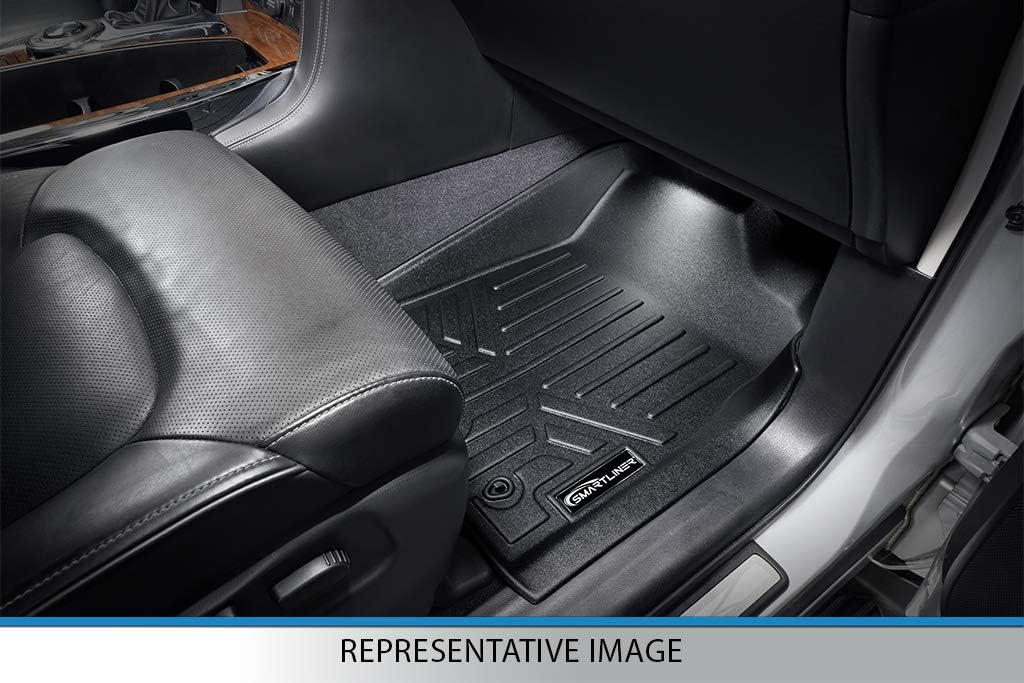 SMARTLINER Custom Fit Floor Mats 1st Row Liner Set Compatible with 2018-2023 Chevrolet Traverse