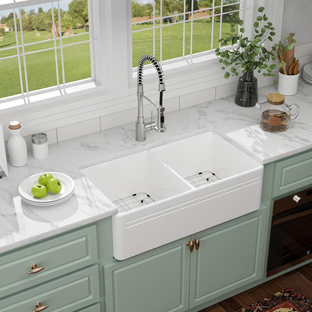 33 Inch White Fireclay Farmhouse Sink 50/50 Double Bowl Apron Front Ceramic Kitchen Sinks Extra Large Country Barn Style Farmer Sink Basin, 33'X18'X10' #YSAC0201