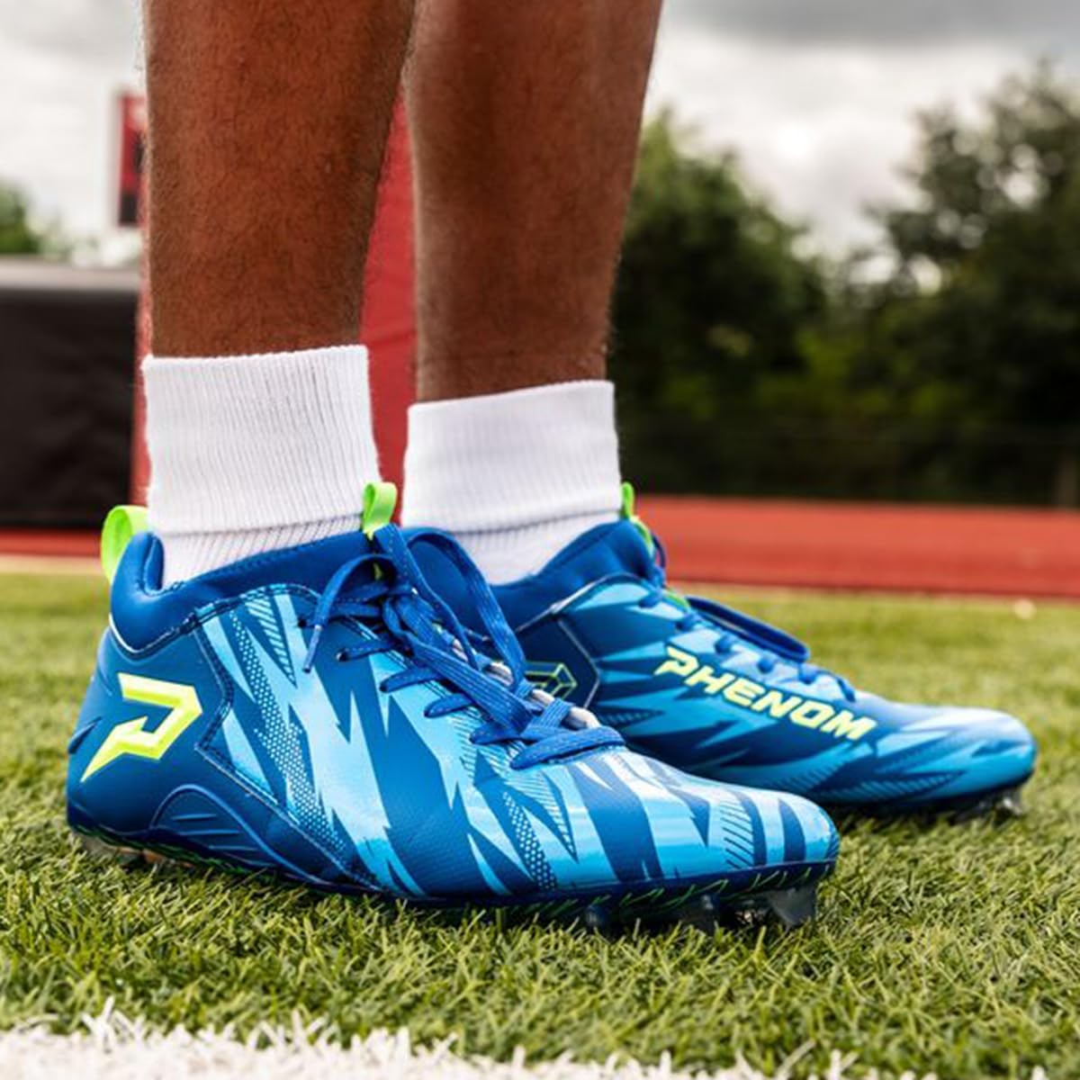 Phenom Elite Quantum Speed 2.0 Football Cleats – Team Color | Men's Lightweight Speed Performance Cleats