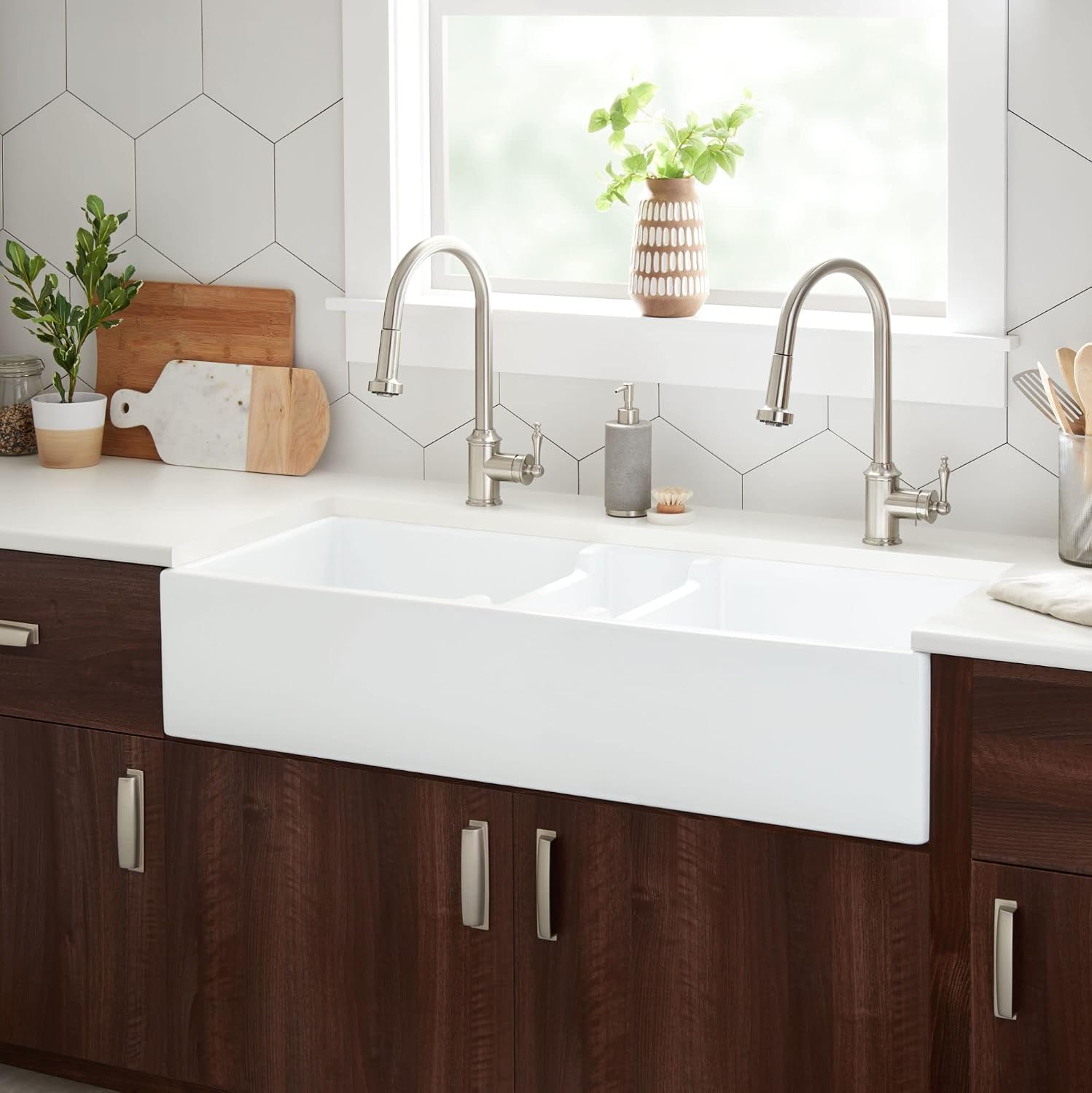 Signature Hardware 480268 Tethra 47' Farmhouse Triple Basin Fireclay Kitchen Sink
