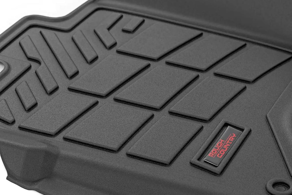 Rough Country Flex-Fit Floor Mats for Chevy Silverado & GMC Sierra 1500/2500HD/3500HD (2014–2018) Crew Cab - Front & Rear Set, All-Weather Non-Slip TPE Liners w/Spill Saver Lip