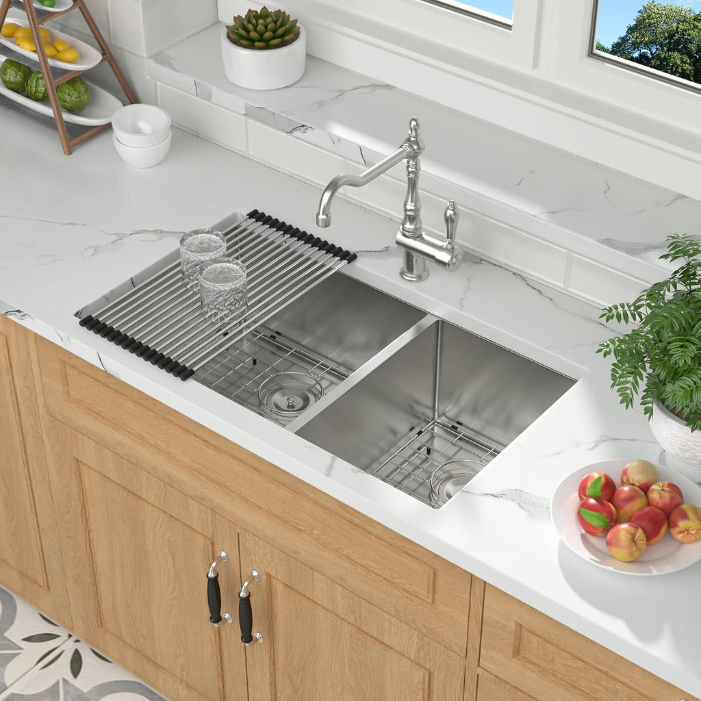 Mocoloo 33 Inch Undermount Kitchen Sink Double Bowl - 60/40 Stainless Steel Double Bowl Under Counter 16 Gauge Kitchen Sinks Handmade, 33x19x10 Inch