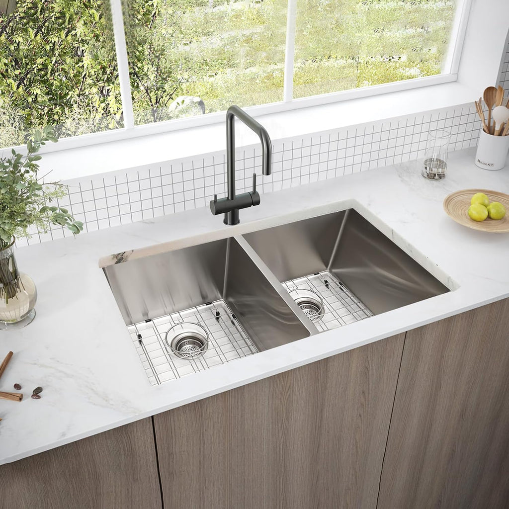 SANYCASA 33 Inch Double Bowl Kitchen Sinks with Quick Drain Slope - 11 Gauge (3mm) 304 Stainless Steel Undermount Kitchen Sink with Accessories
