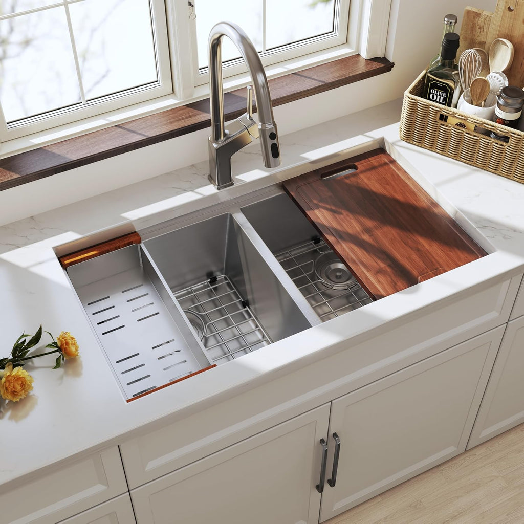 32 Inch Undermount Workstation Handmade Double Bowl Kitchen Sink, 16 Gauge 304 Stainless Steel 50/50 Large Capacity Kitchen Sinks, Ledge and Accessories Included, 32' x 18' x 10'