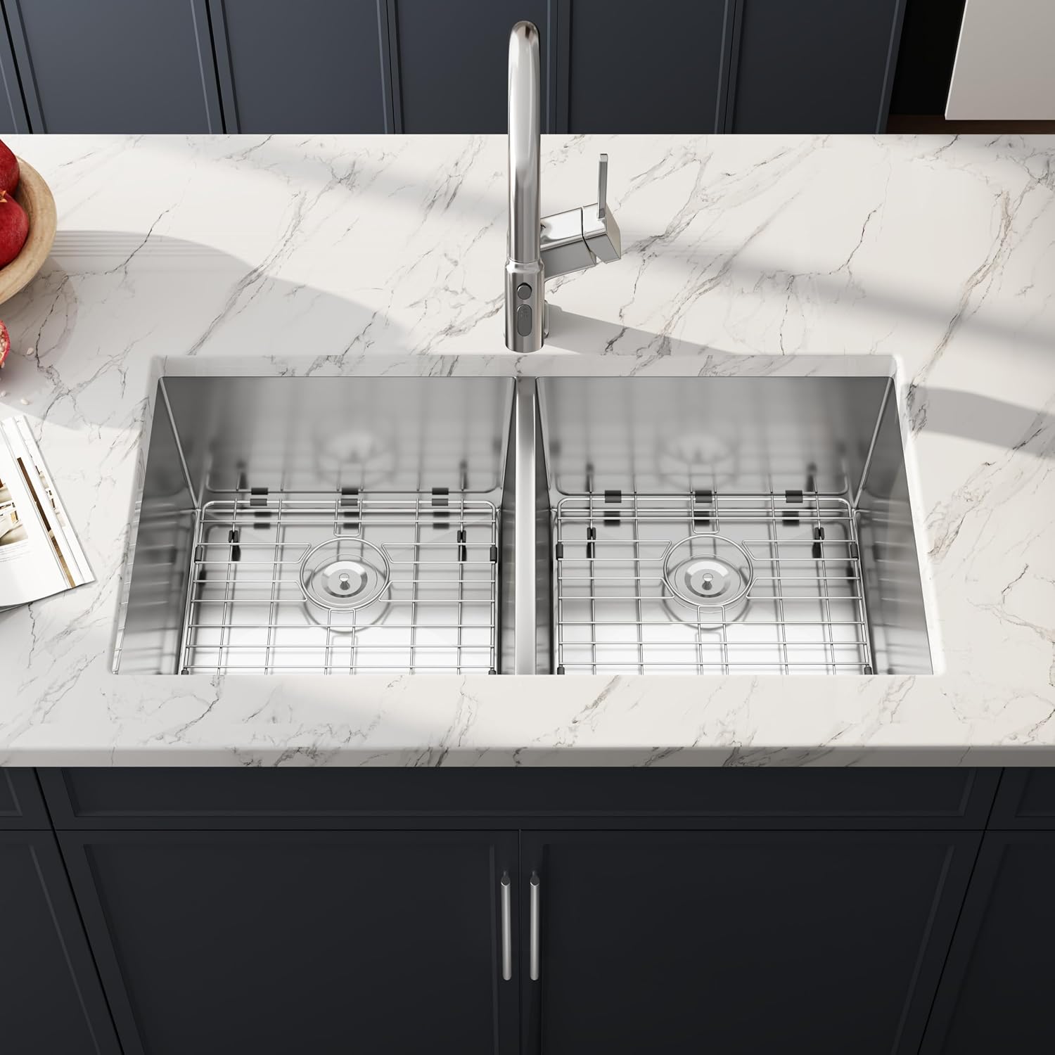 32 Inch Undermount 50/50 Double Bowl Kitchen Sink, 16 Gauge 304 Stainless Steel Handmade Large Capacity Deep Kitchen Sinks, Strainer and Grid Included, 32' x 19' x 10'