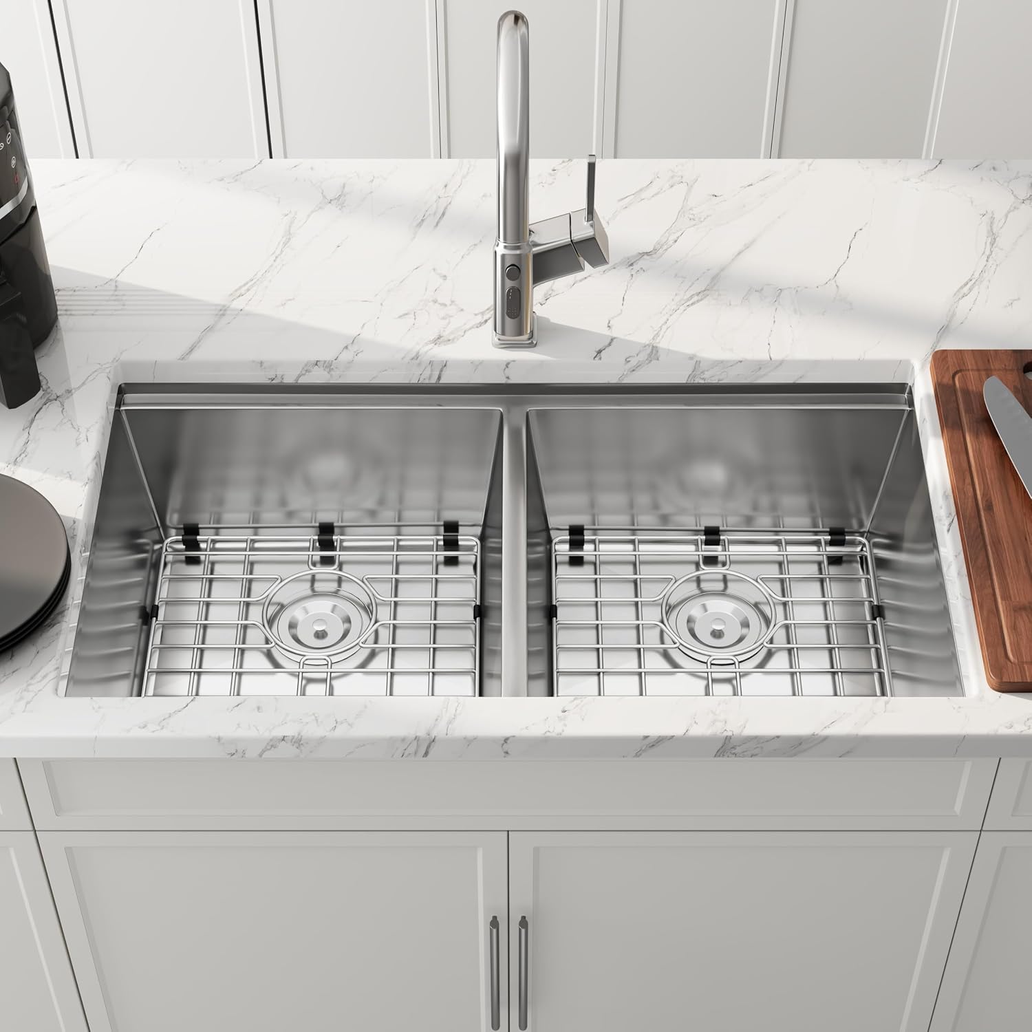 32 Inch Workstation Undermount Double Bowl Kitchen Sink, 16 Gauge 304 Stainless Steel Handmade Spacious Deep Kitchen Sinks, Accessories and Ledge Included, 32' x 18' x 10'