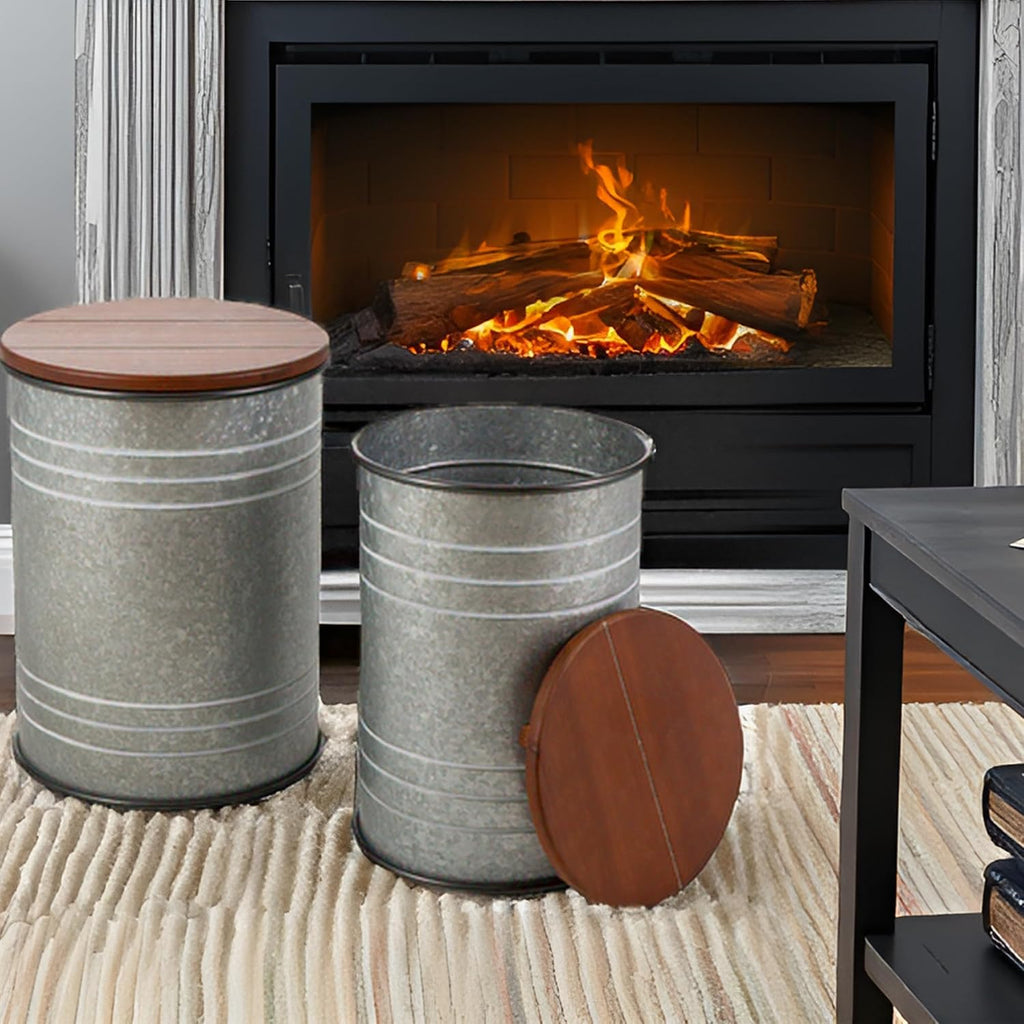 Glitzhome 4-Piece Galvanized Side Table Set, Metal Farmhouse Barrel Toy Box Bins with Round Wood Lid, Rustic Ottoman Seat Stool with Large Storage Space, for Living Room, Bedroom,Grey