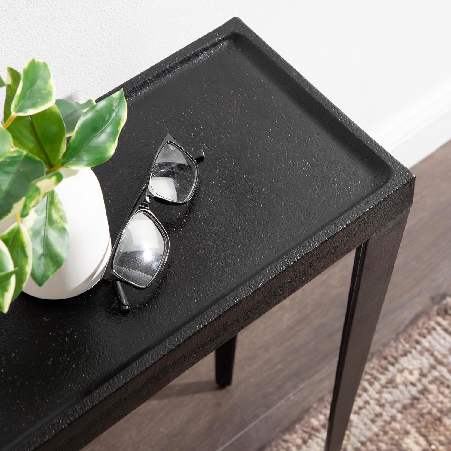 Kate and Laurel Rava Modern Cast Aluminum Metal Narrow Side Table, 16 x 8 x 25, Black, Slim Bedroom Nightstand for Use as Bedside Table or Skinny Living Room End Table